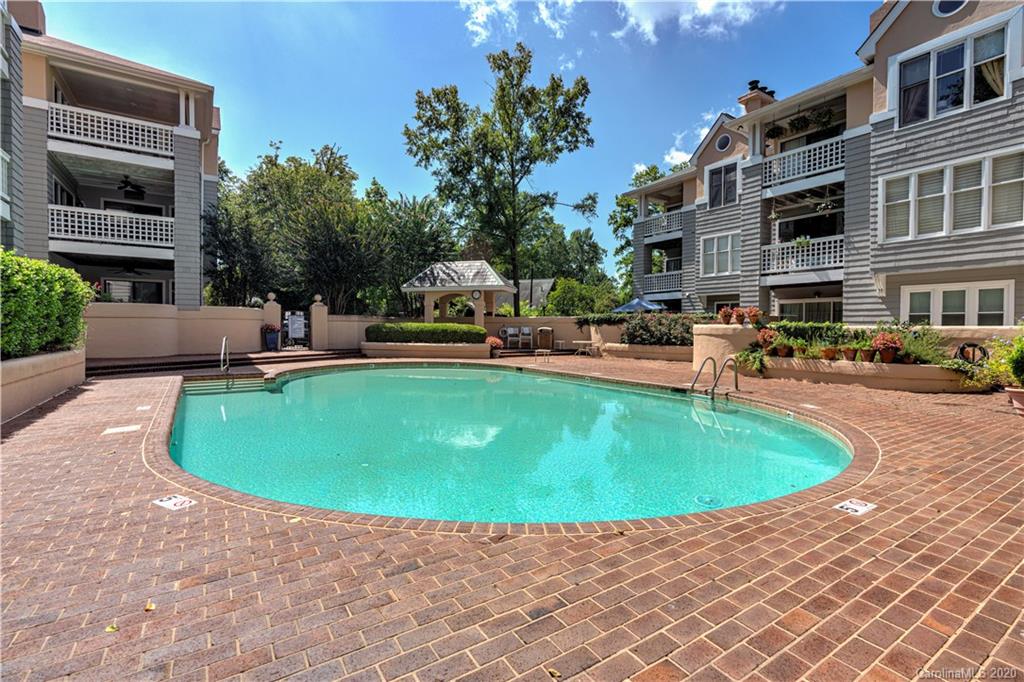 308 Queens Road, Unit 33 Charlotte, NC 28204 - Photo 5 of 35