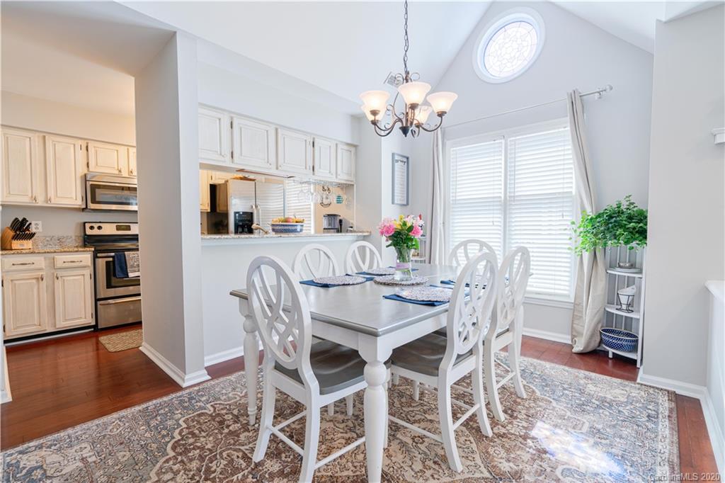 308 Queens Road, Unit 33 Charlotte, NC 28204 - Photo 10 of 35