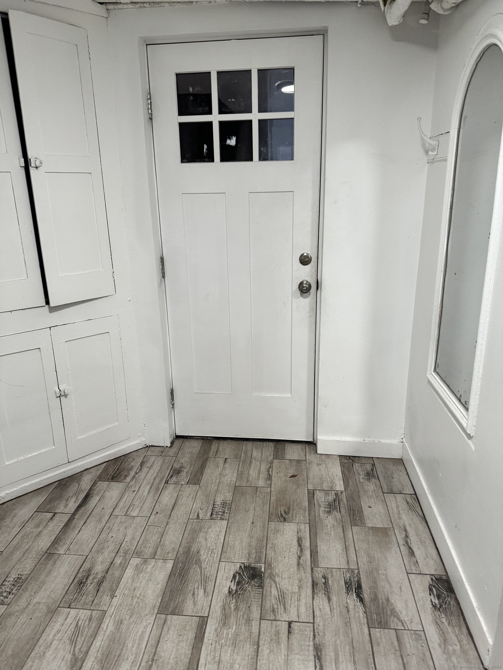 52 Pearl Street, Unit GARDEN New Haven, CT 06511 - Photo 12 of 12 a view of wooden floor