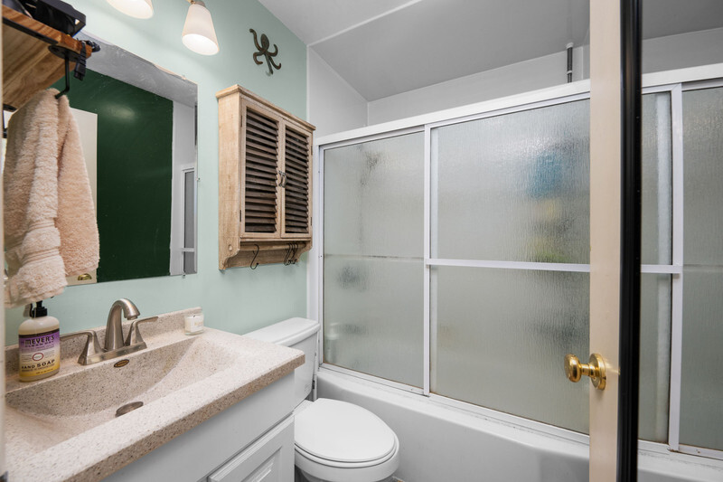 1612 31st Street A Moline, IL 61265 - Photo 10 of 25