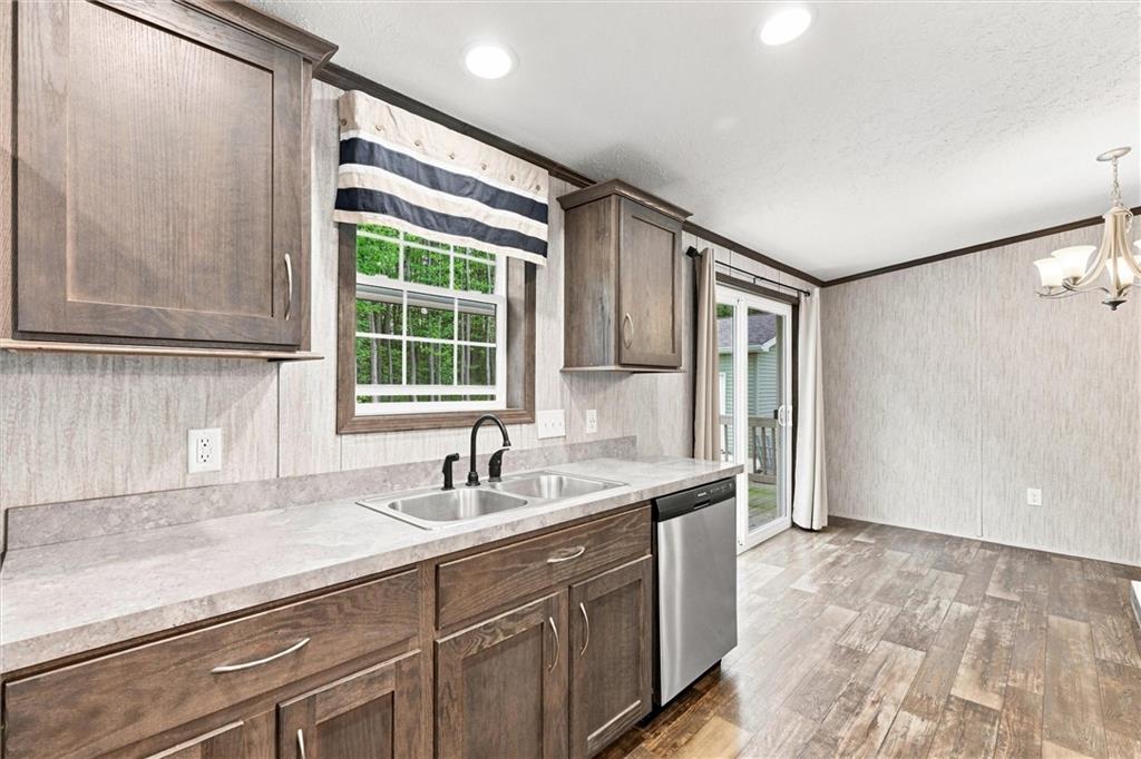 73 South Summit Road, Unit 510 Greenville, PA 16125 - Photo 9 of 29 Gallery Image 9