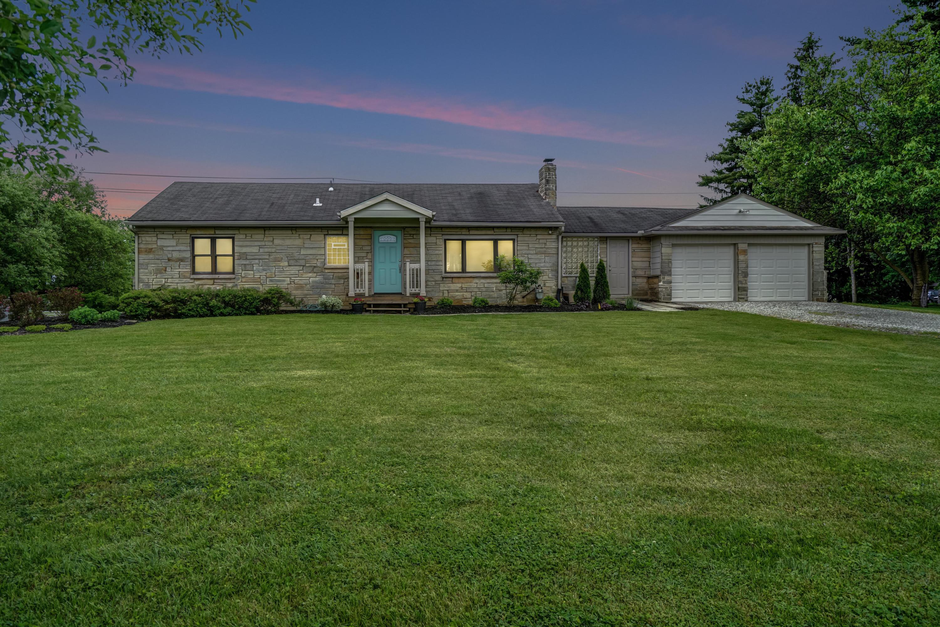 2160 Lewis Center Road Lewis Center, OH 43035 - Photo 3 of 40 Gallery Image 3