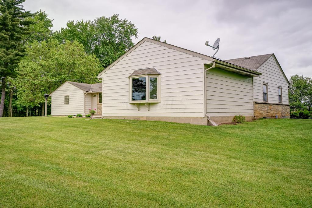 2160 Lewis Center Road Lewis Center, OH 43035 - Photo 6 of 40 Gallery Image 6