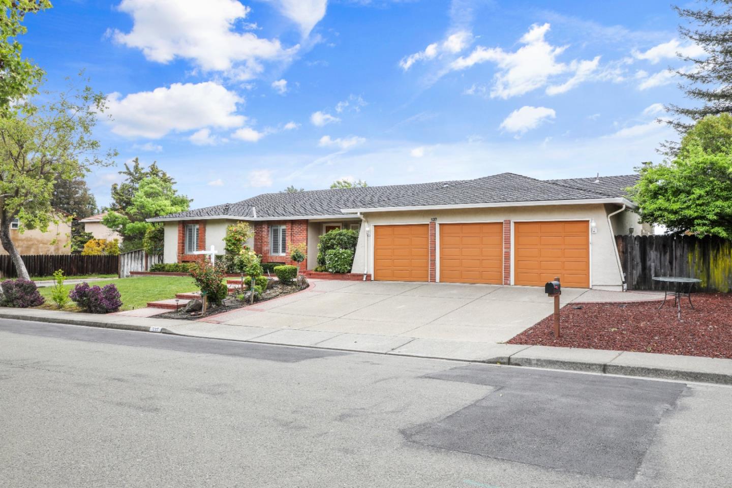 537 Santander Drive San Ramon, CA 94583 - Photo 2 of 28 front view of a house with a street