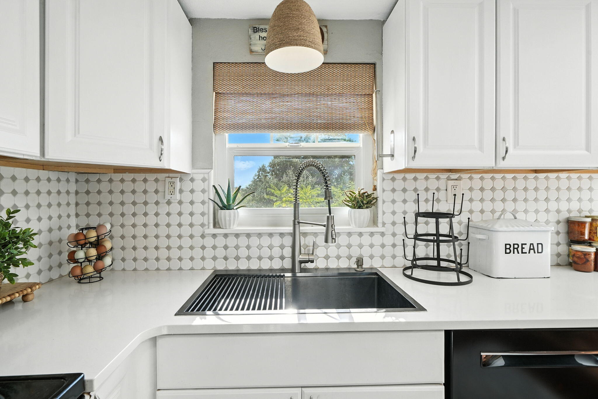 22945 Adobe Road Cottonwood, CA 96022 - Photo 10 of 40 a kitchen with a sink and a stove