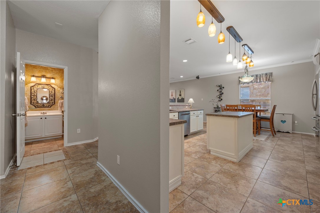 17813 Floribundas Lane Elgin, TX 78621 - Photo 12 of 37