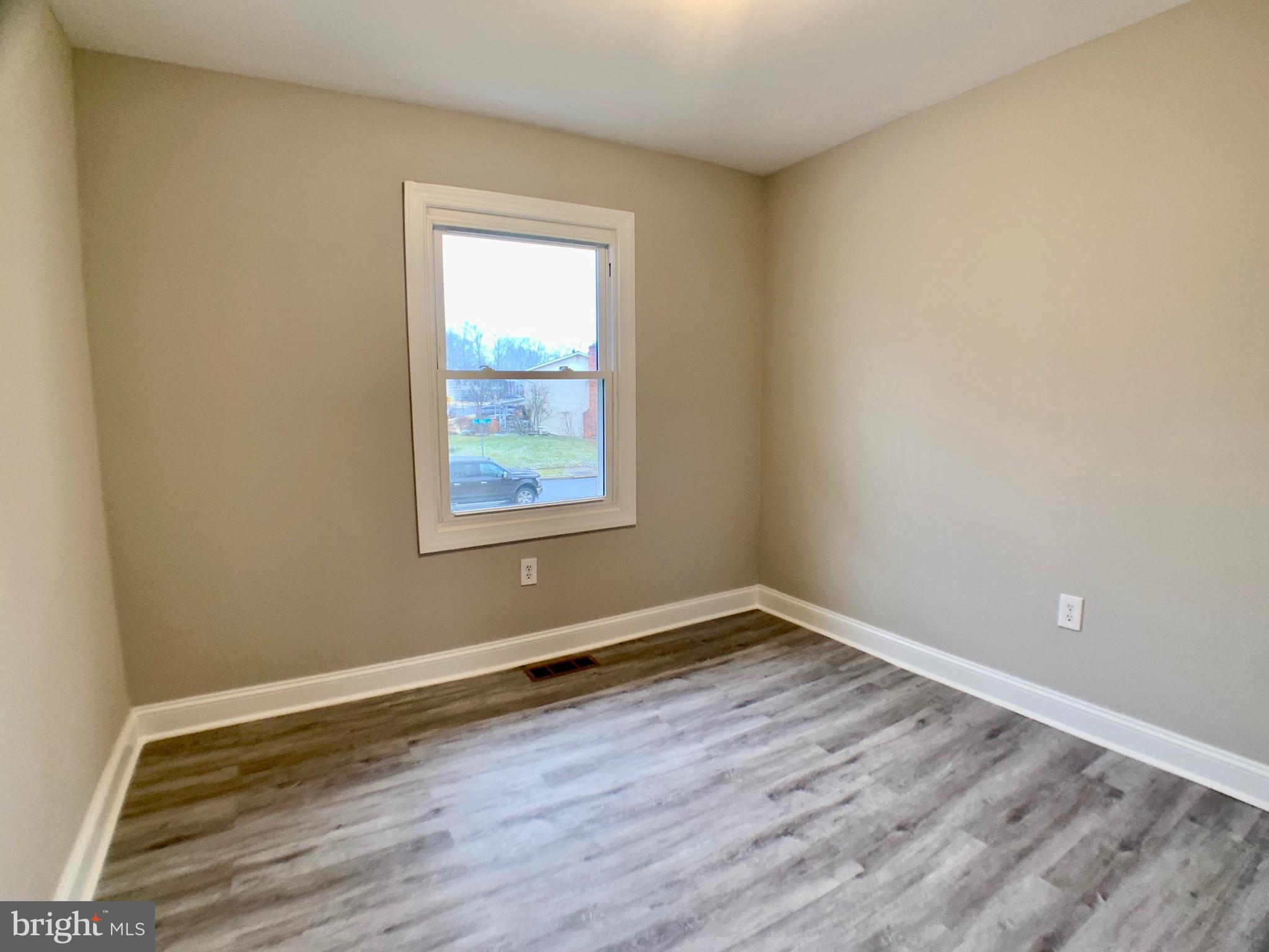 906 Fall Ridge Way Gambrills, MD 21054 - Photo 10 of 27 Gallery Image 10