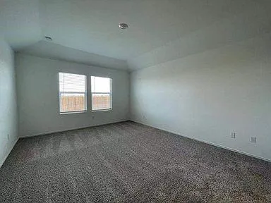 $2,050 | 601 Chickasaw Lane, Hutto, TX 78634