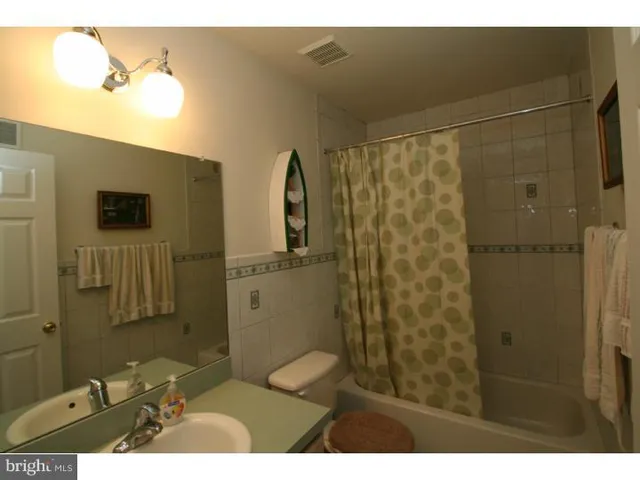 $749,000 | 5 Vaccaro Road, Lawrenceville, NJ 08648