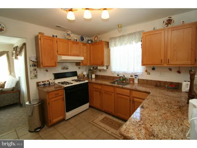 $749,000 | 5 Vaccaro Road, Lawrenceville, NJ 08648