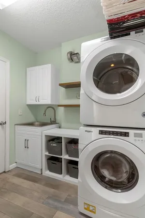 $380,000 | 1623 Morning Dove Lane, Tarpon Springs, FL 34688