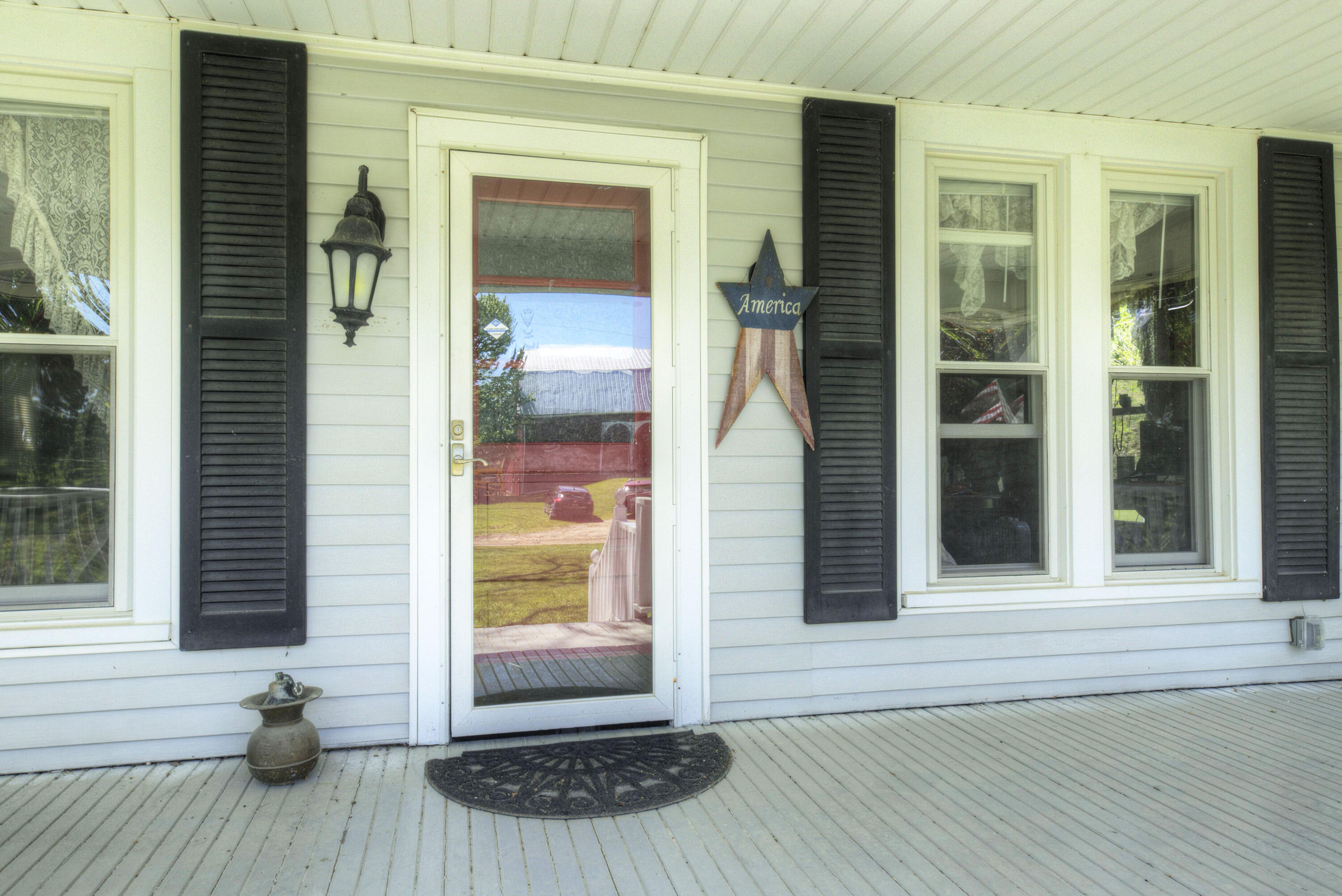 15610 Arnold Road Gregory, MI 48137 - Photo 7 of 90 Front door