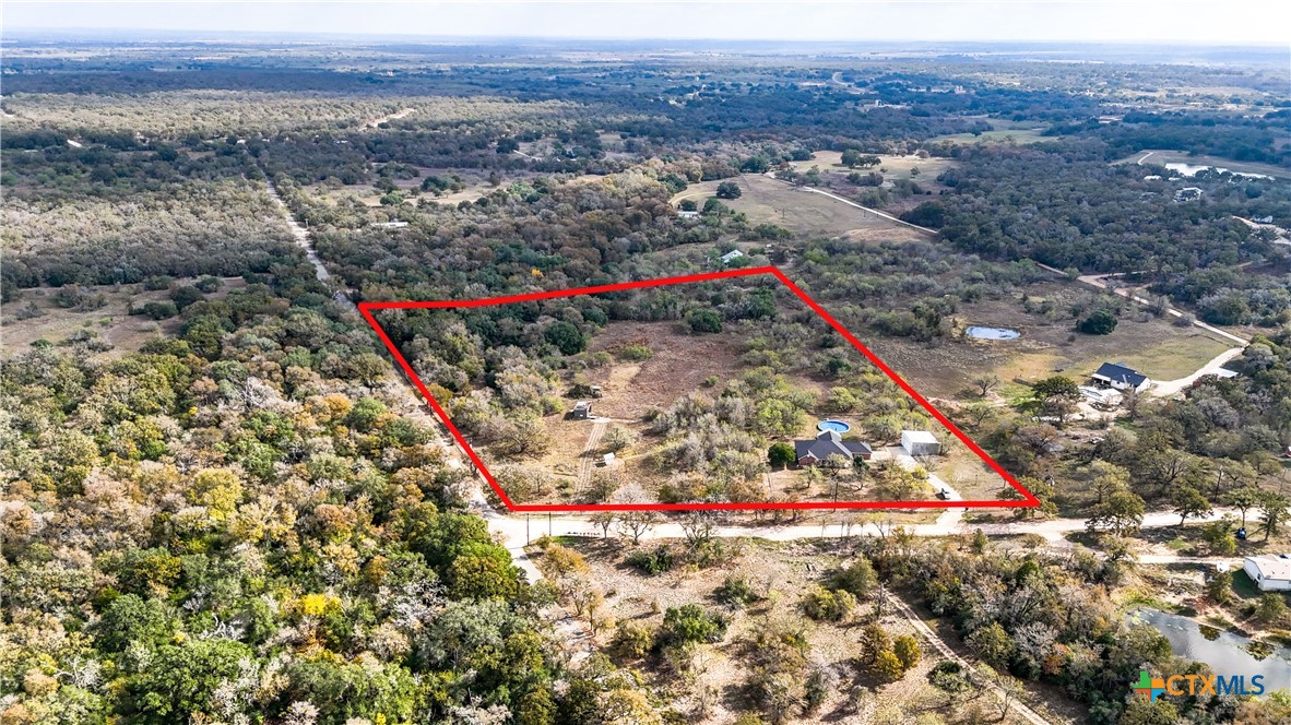 195 Cheyenne Lane Kingsbury, TX 78638 - Photo 41 of 43 an aerial view of a houses