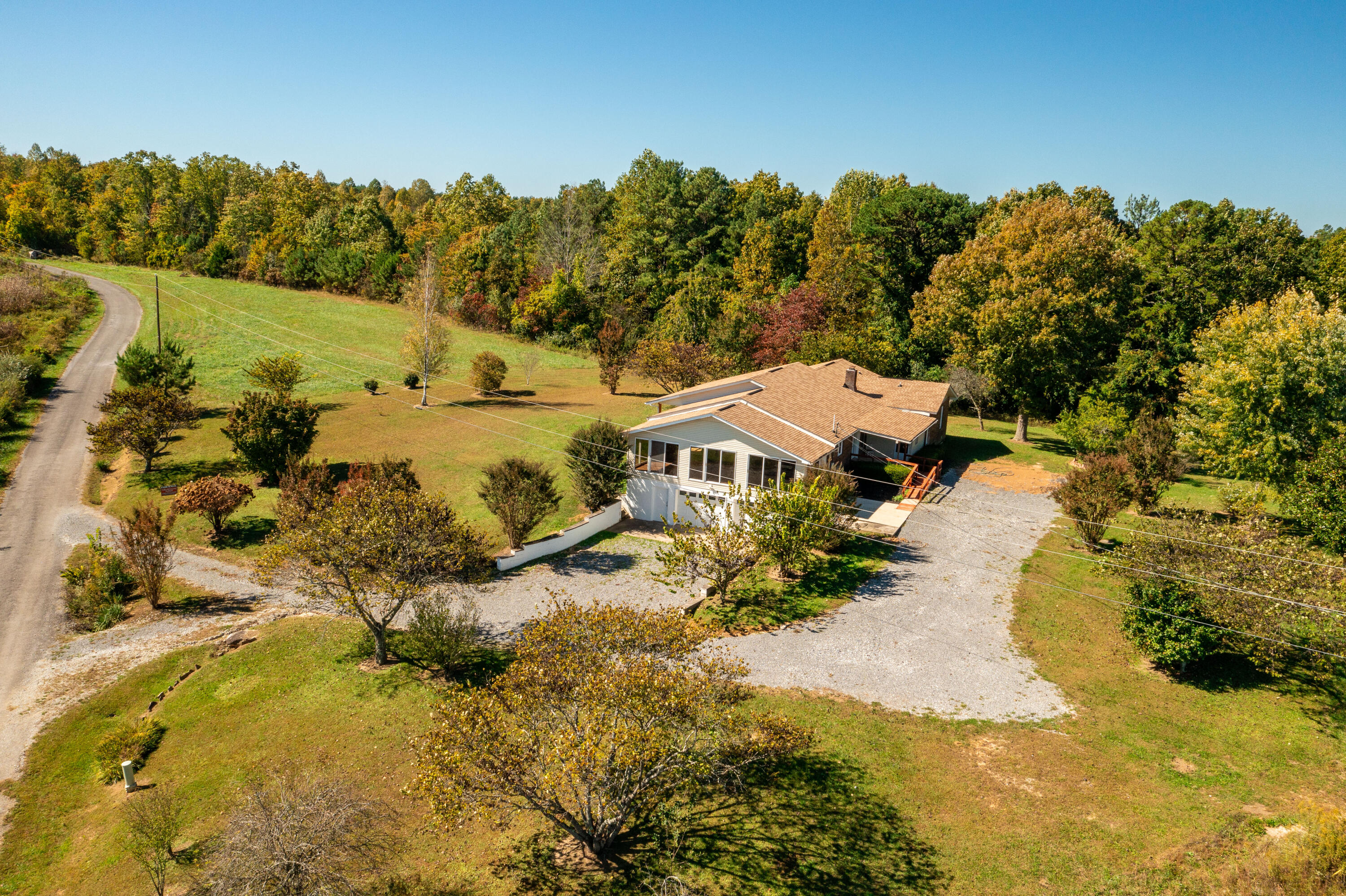 271 Doug Anderson Road Palmer, TN 37365 - Photo 22 of 24 DJI_0944