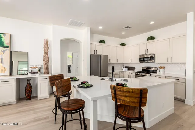 $829,000 | 27713 North 57th Drive, Phoenix, AZ 85083