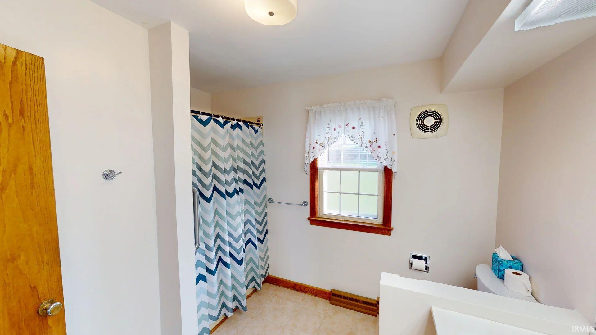 421 West 8th Street Jasper, IN 47546 - Photo 18 of 29