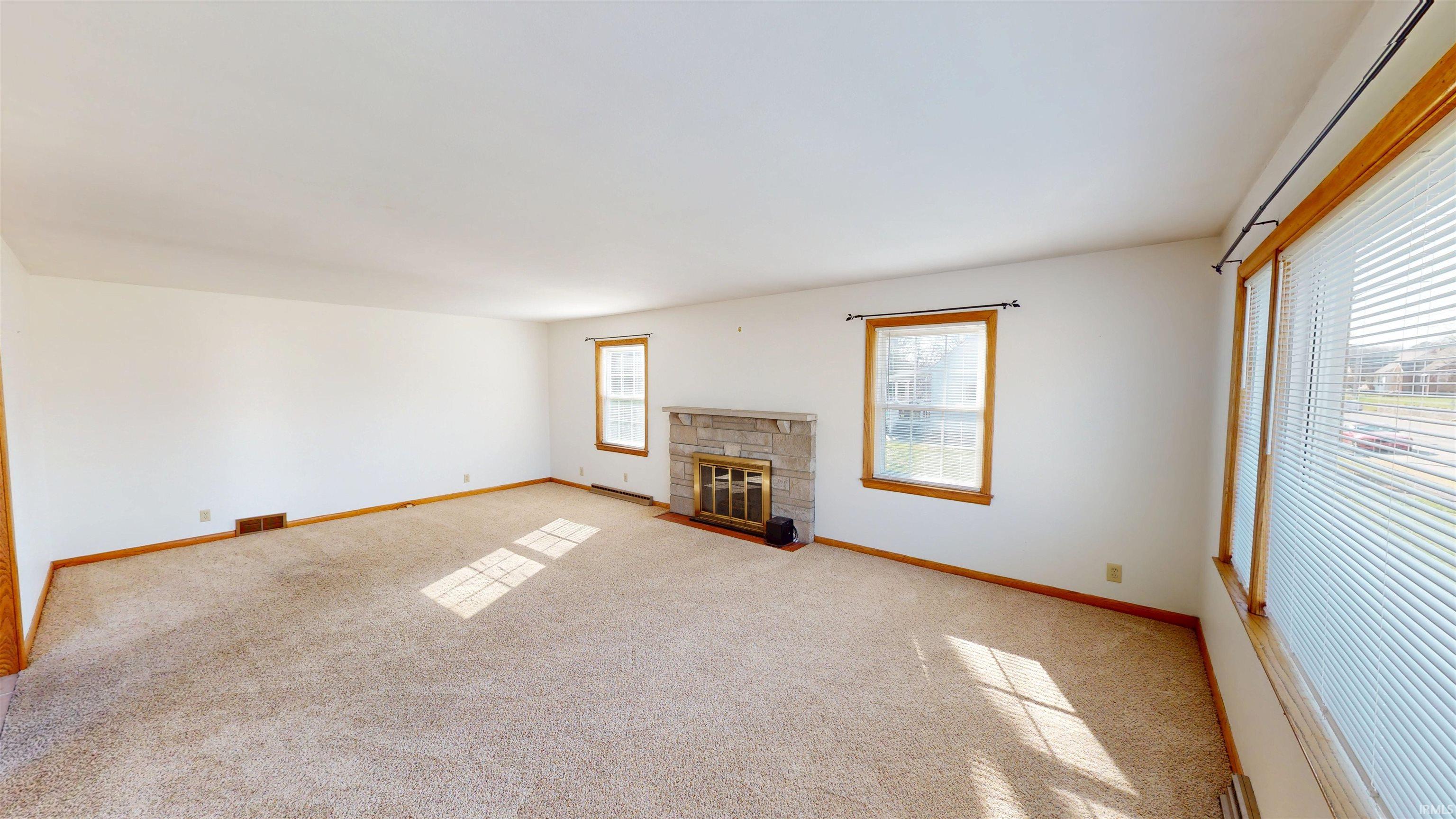 421 West 8th Street Jasper, IN 47546 - Photo 5 of 29
