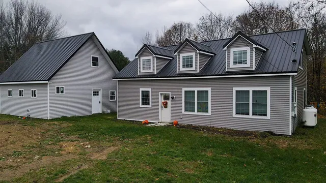 $389,000 | 2914 U.S. Rte 2, Hermon, ME 04401