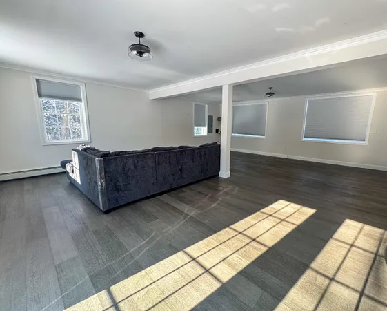 $369,000 | 2914 U.S. Rte 2, Hermon, ME 04401