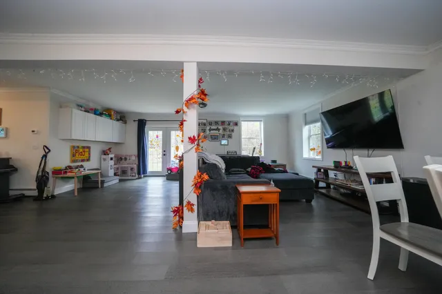 $389,000 | 2914 U.S. Rte 2, Hermon, ME 04401