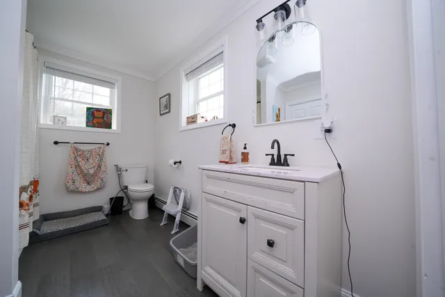 $389,000 | 2914 U.S. Rte 2, Hermon, ME 04401