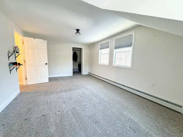 $369,000 | 2914 U.S. Rte 2, Hermon, ME 04401