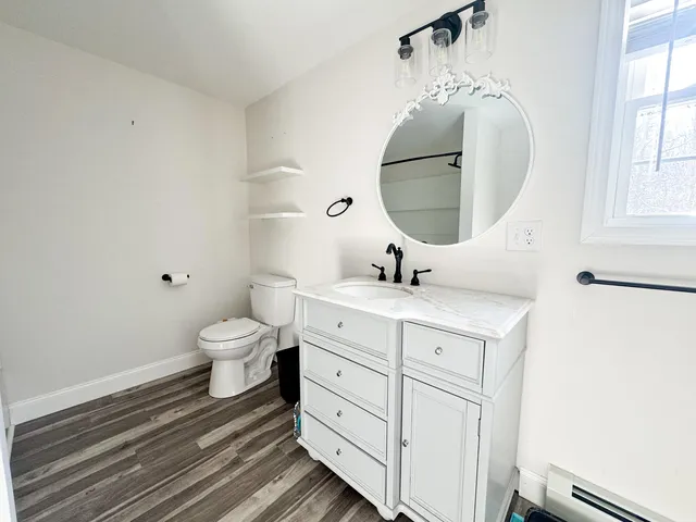 $375,000 | 2914 U.S. Rte 2, Hermon, ME 04401