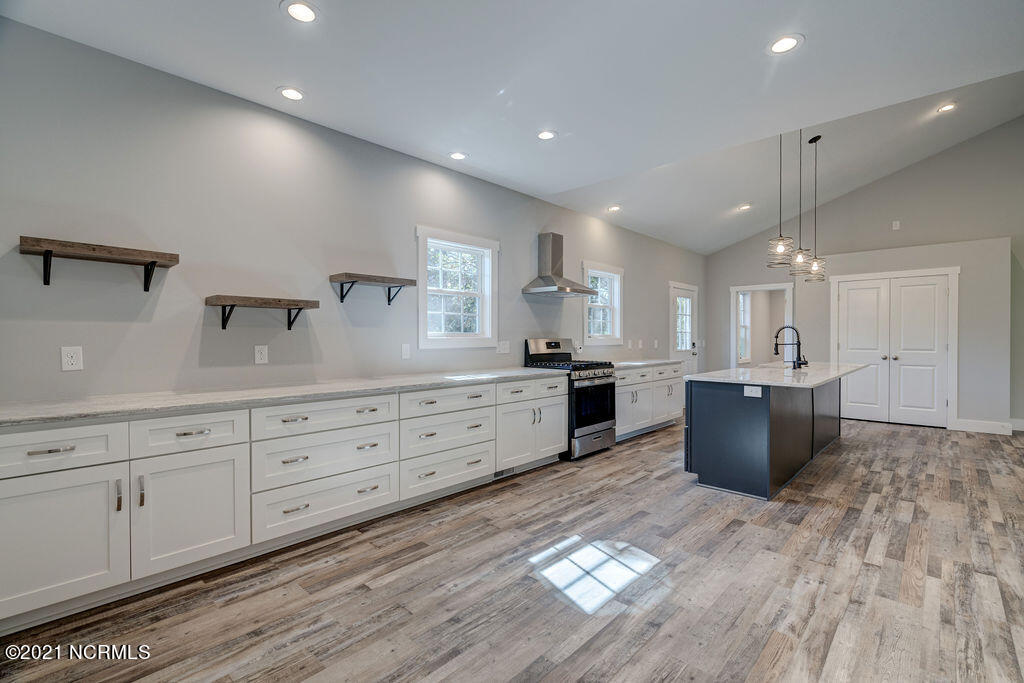14354 Ashton Road Rocky Point, NC 28457 - Photo 13 of 49 14354AshtonEdit-17