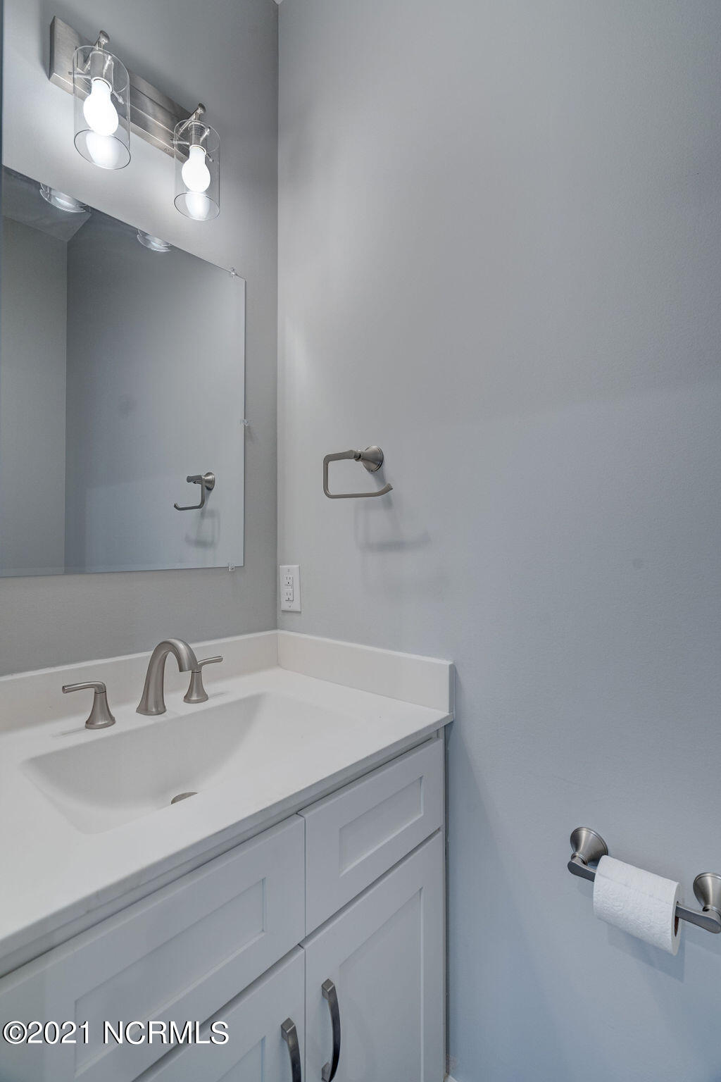 14354 Ashton Road Rocky Point, NC 28457 - Photo 20 of 49 14354AshtonEdit-31