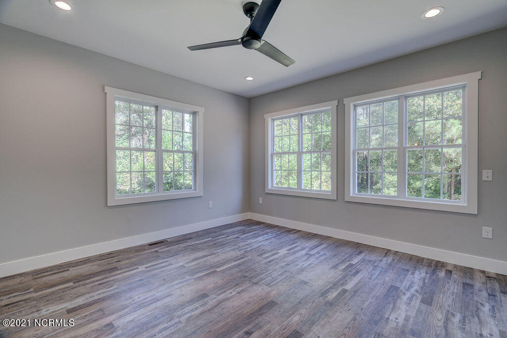 14354 Ashton Road Rocky Point, NC 28457 - Photo 23 of 49 14354AshtonEdit-33