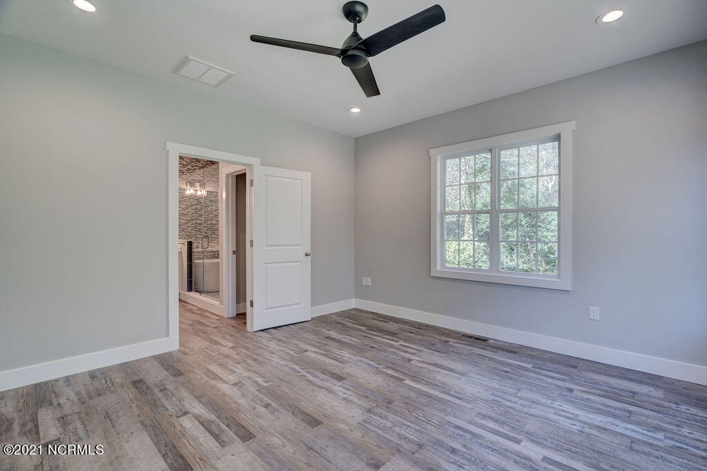 14354 Ashton Road Rocky Point, NC 28457 - Photo 25 of 49 14354AshtonEdit-34
