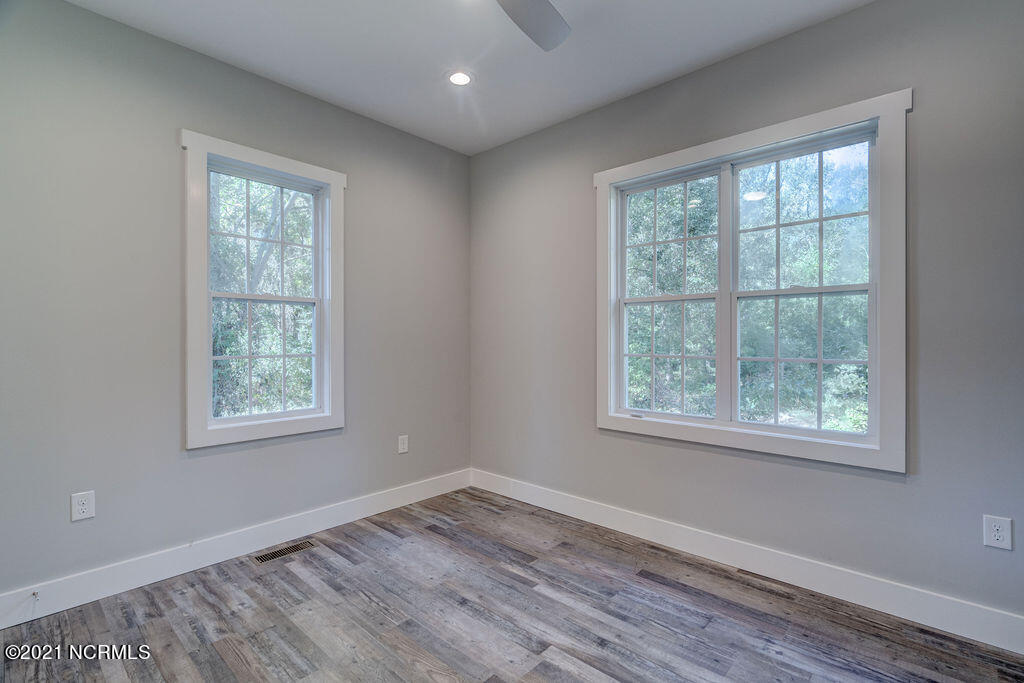 14354 Ashton Road Rocky Point, NC 28457 - Photo 27 of 49 14354AshtonEdit-26