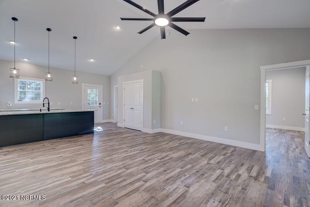 14354 Ashton Road Rocky Point, NC 28457 - Photo 8 of 49 14354AshtonEdit-23