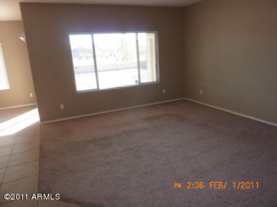 5431 West Beverly Road Laveen, AZ 85339 - Photo 4 of 26 Family Room