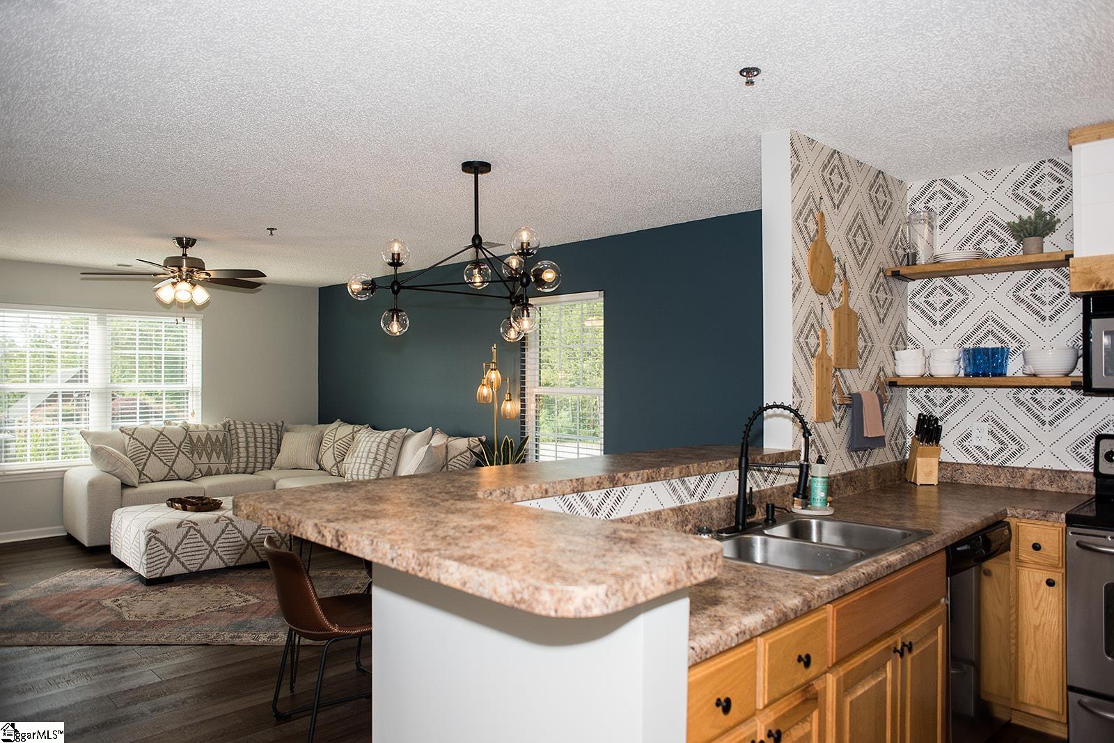 312 Killdevil Hill, Unit A Six Mile, SC 29682 - Photo 11 of 36