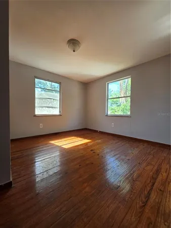 $2,500 | 209 West Kirby Street, Tampa, FL 33604