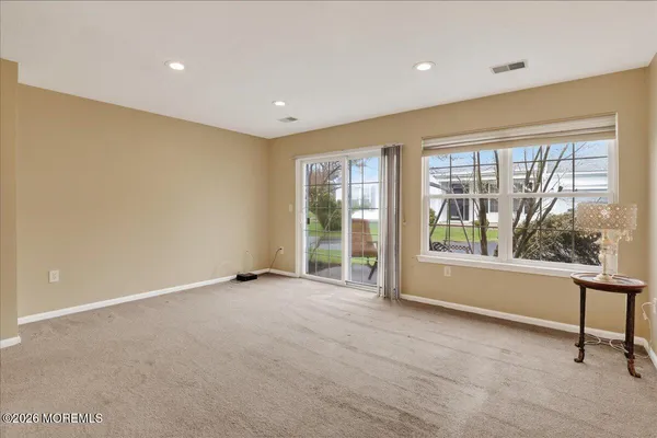$310,000 | 28 Golden Willows Avenue, Unit 1000, Lakewood, NJ 08701