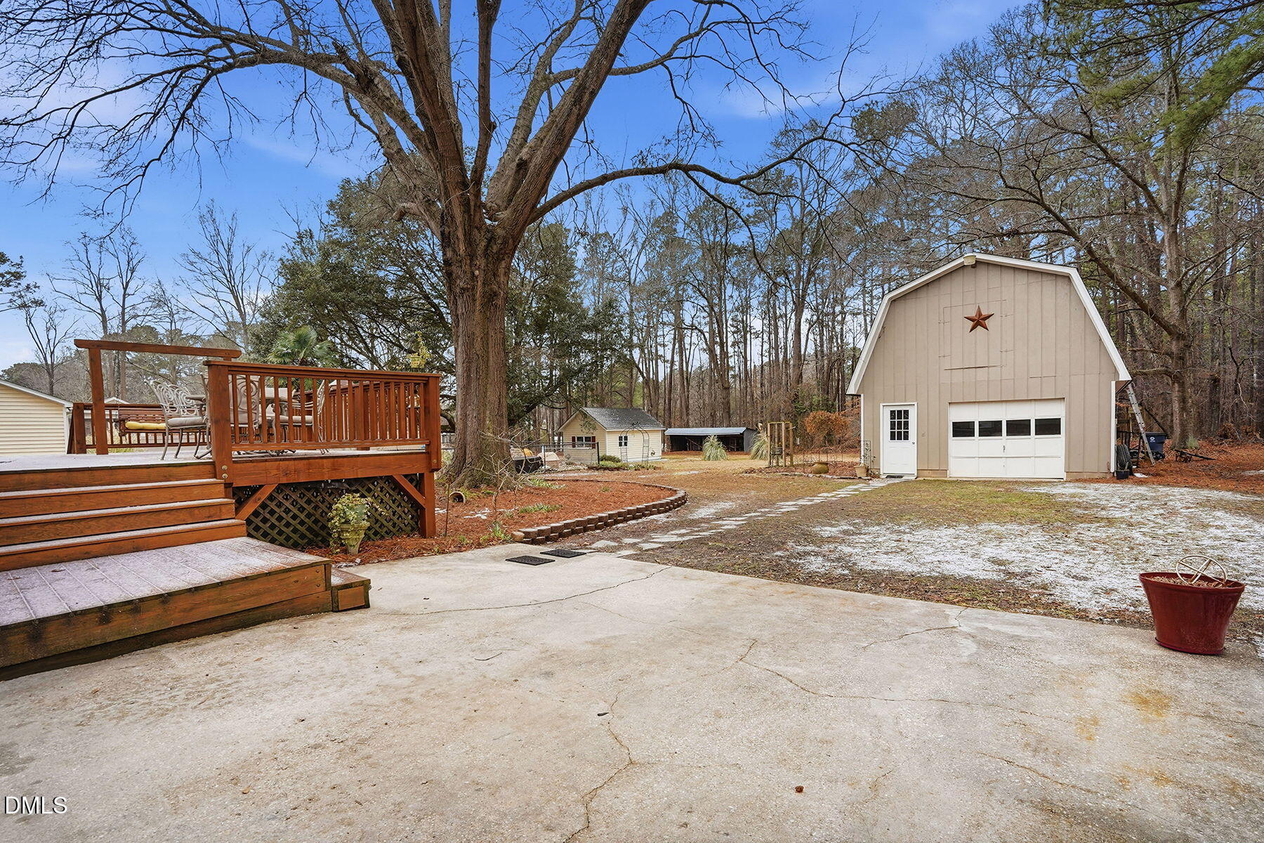 703 Leah Lane Garner, NC 27529 - Photo 25 of 28 BarnDeck Leah