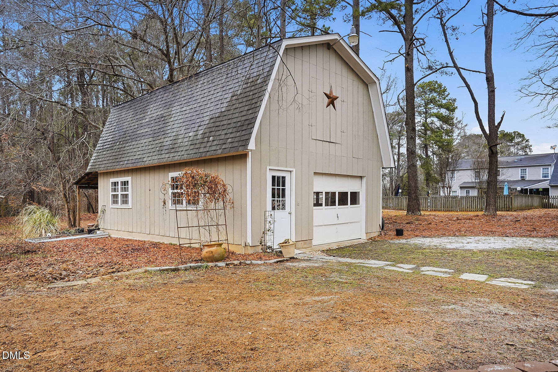 703 Leah Lane Garner, NC 27529 - Photo 26 of 28 BarnLeah