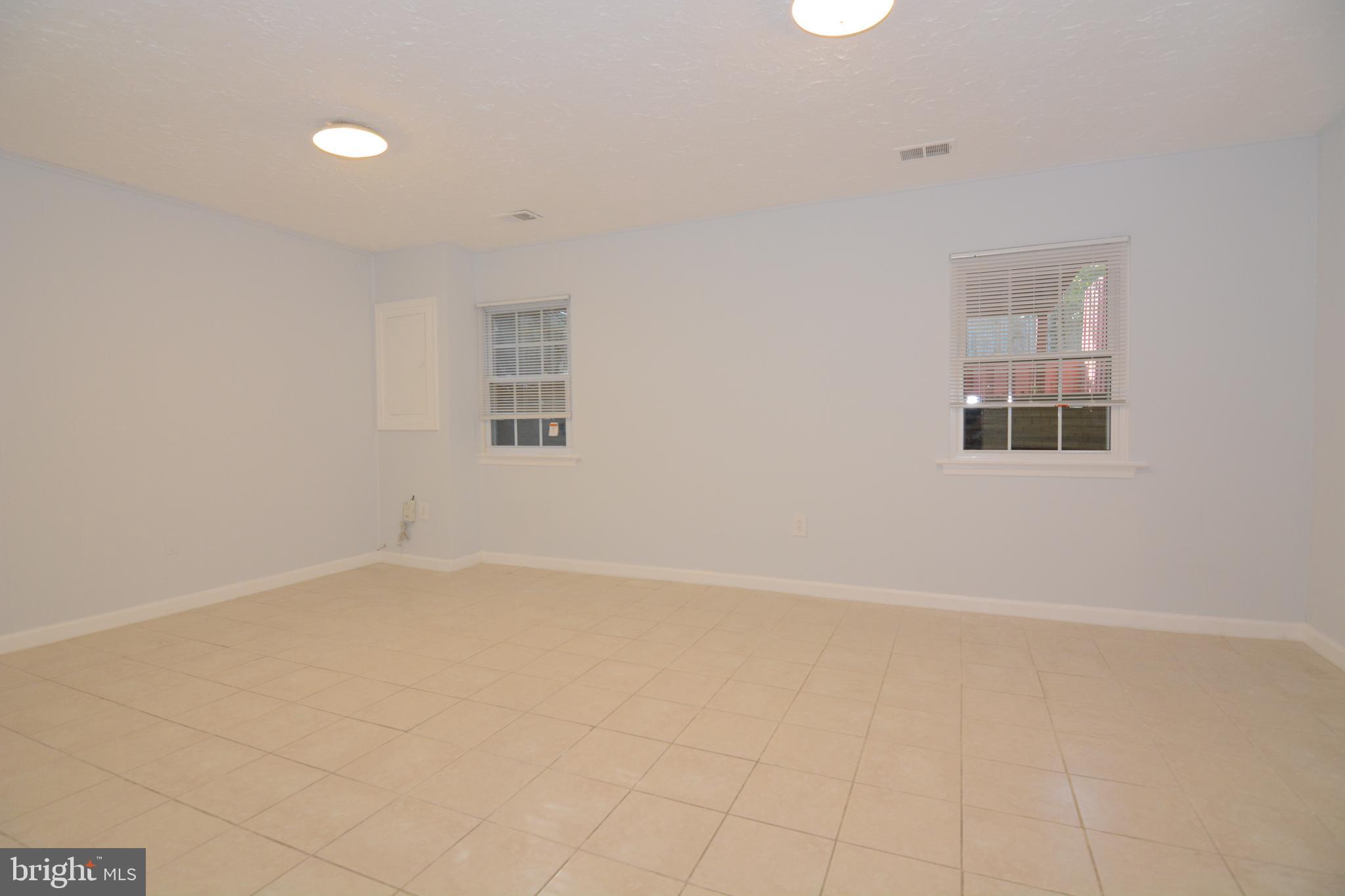 14648 Tynewick Terrace, Unit 3 Silver Spring, MD 20906 - Photo 34 of 43