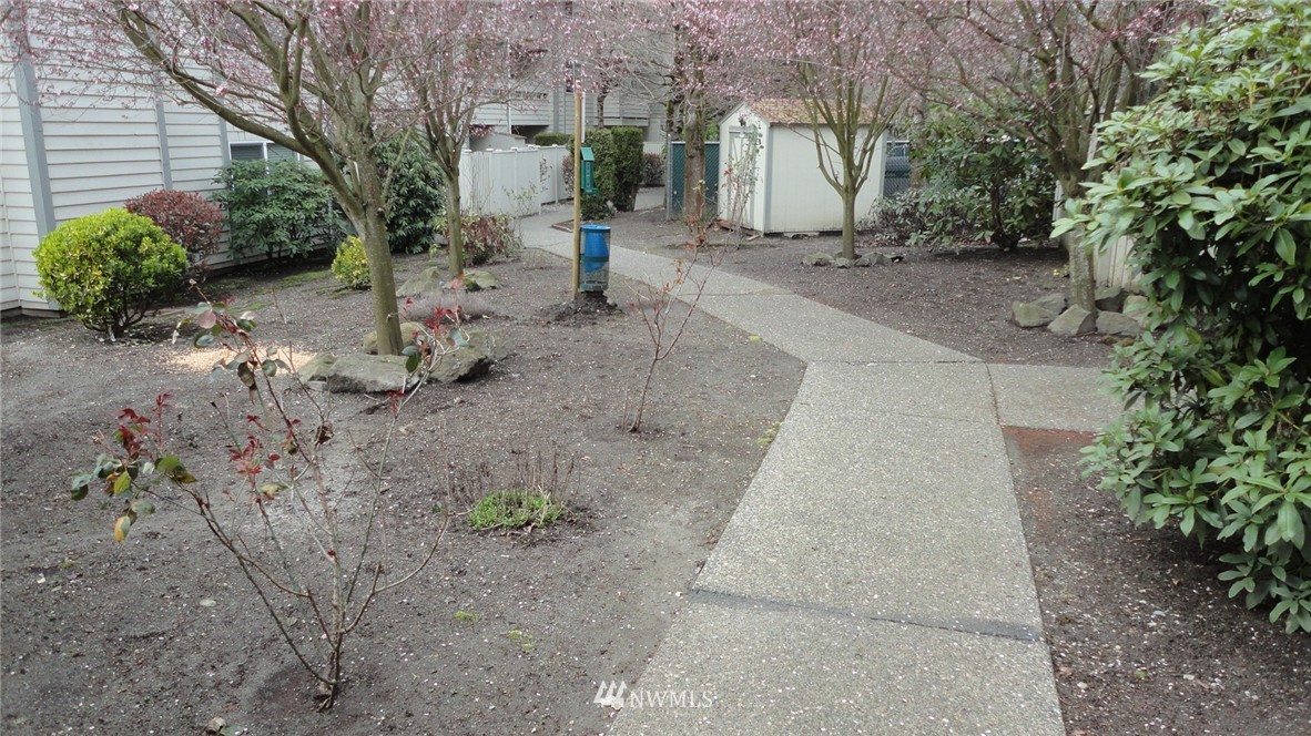 1500 Sunset Boulevard Northeast, Unit 313 Renton, WA 98057 - Photo 22 of 24