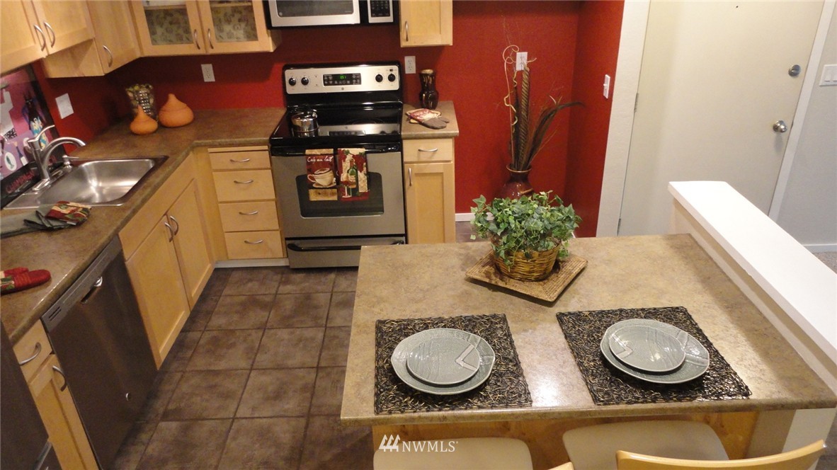 1500 Sunset Boulevard Northeast, Unit 313 Renton, WA 98057 - Photo 8 of 24