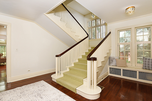 600 Ash Street Winnetka, IL 60093 - Photo 32 of 56 a view of entryway and hall with wooden floor
