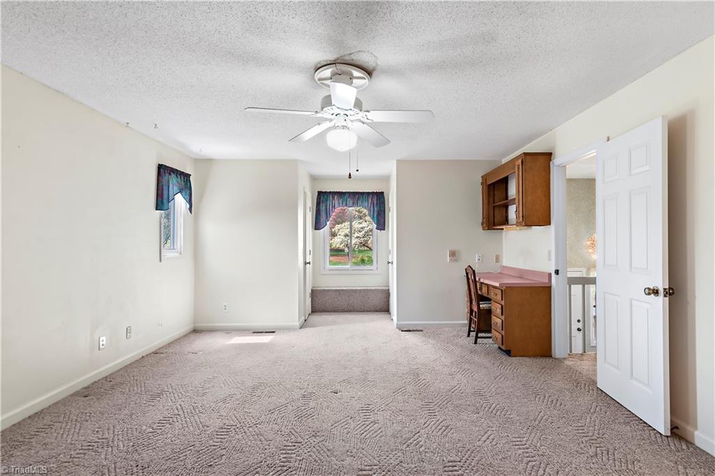 184 Hawthorne Road Mocksville, NC 27028 - Photo 31 of 38 Gallery Image 31