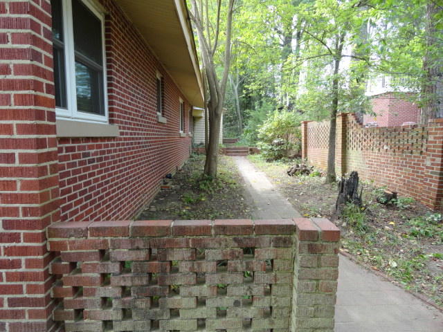1312 Ann Street Rockingham, NC 28379 - Photo 3 of 22 DSC06806