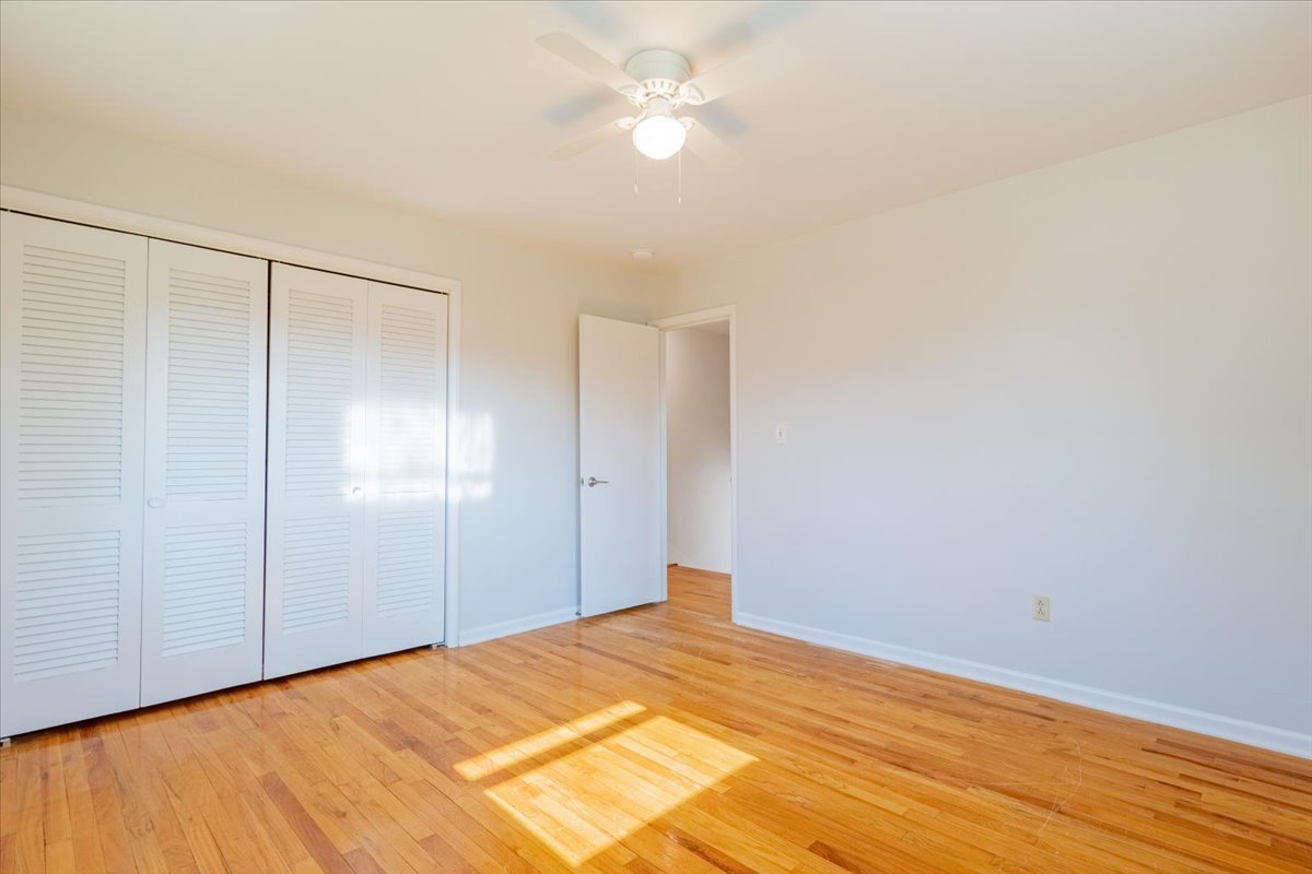 403 Radliff Road Bloomington, IL 61701 - Photo 15 of 28 Gallery Image 15