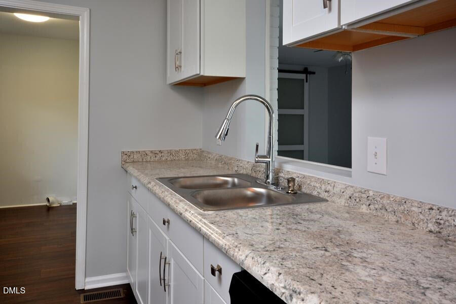 2105 Newton Dairy Road Henderson, NC 27537 - Photo 12 of 15 Kitchen