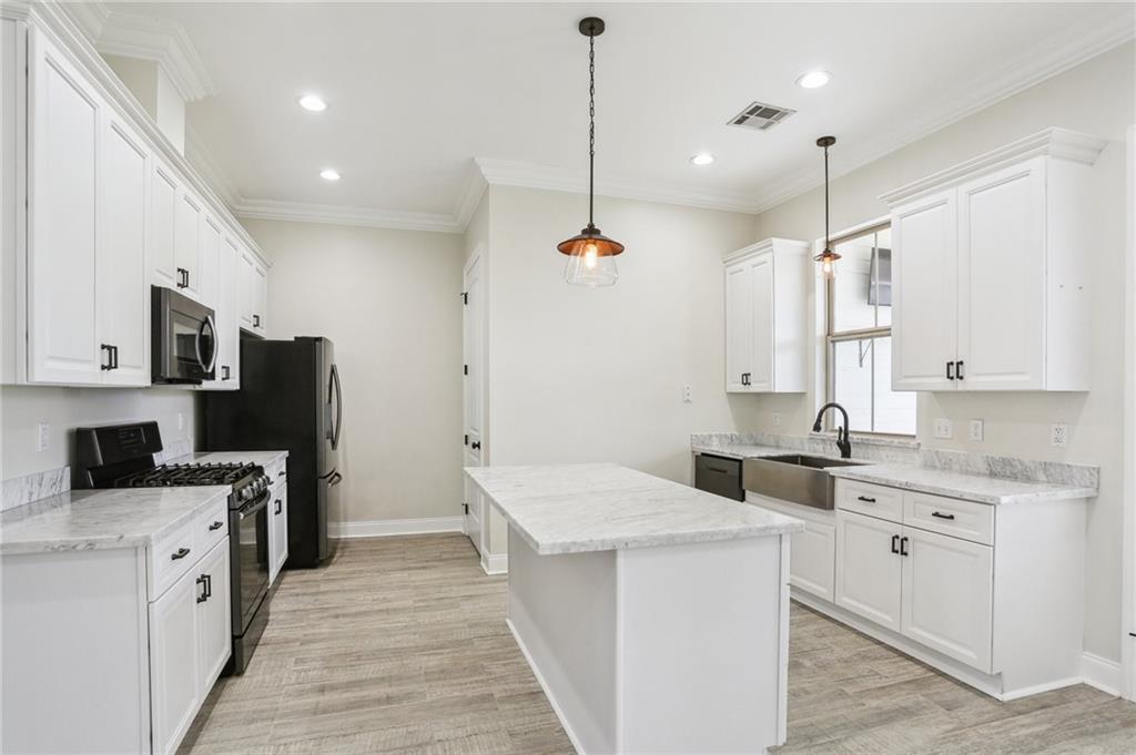 76 Jones Drive Chalmette, LA 70043 - Photo 12 of 29