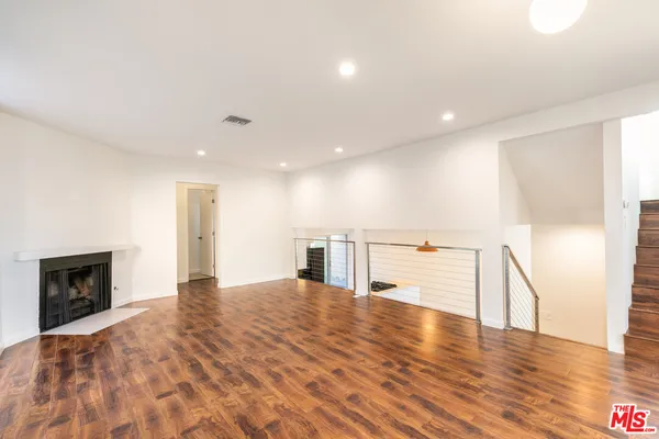 $6,500 | 1856 Silverwood Terrace, Los Angeles, CA 90026