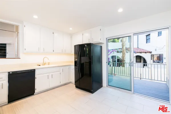 $6,500 | 1856 Silverwood Terrace, Los Angeles, CA 90026
